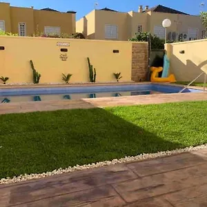 Casa De Lujo Con Piscina En La Mejor Zona De Jerez Сasa de vacaciones Jerez de la Frontera